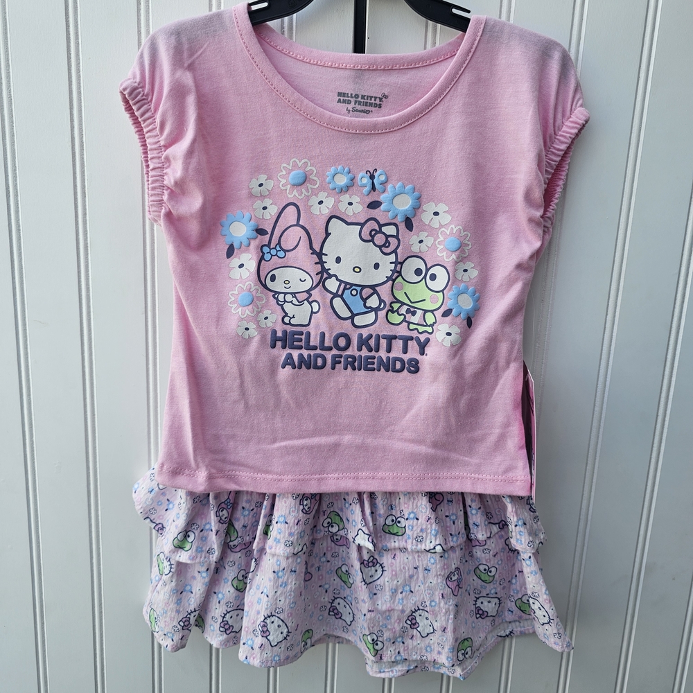 NEW Hello Kitty Pink Floral T-shirt & Skirt Outfit 5T - Picture 2 of 5